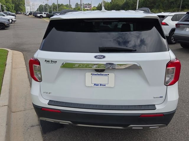 Used 2020 White Ford XLT image 12