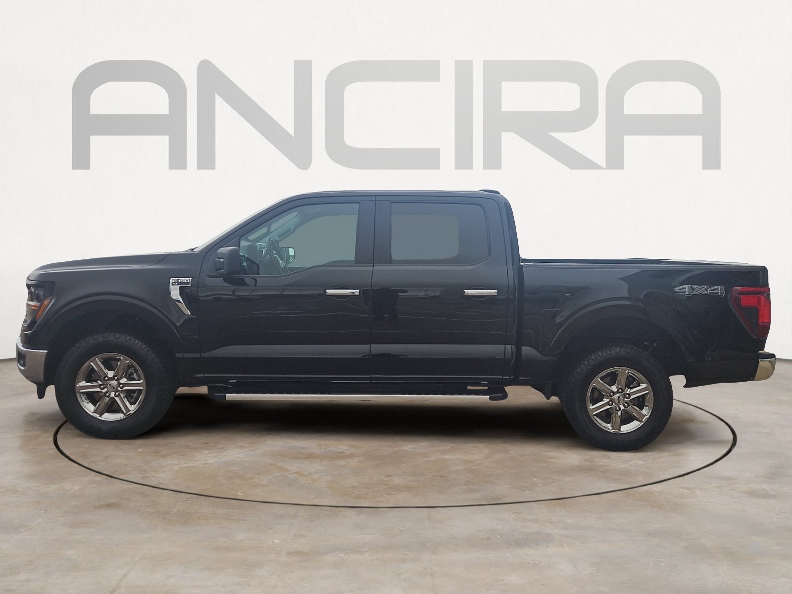 Used 2025 Black Metallic Ford XLT image 6