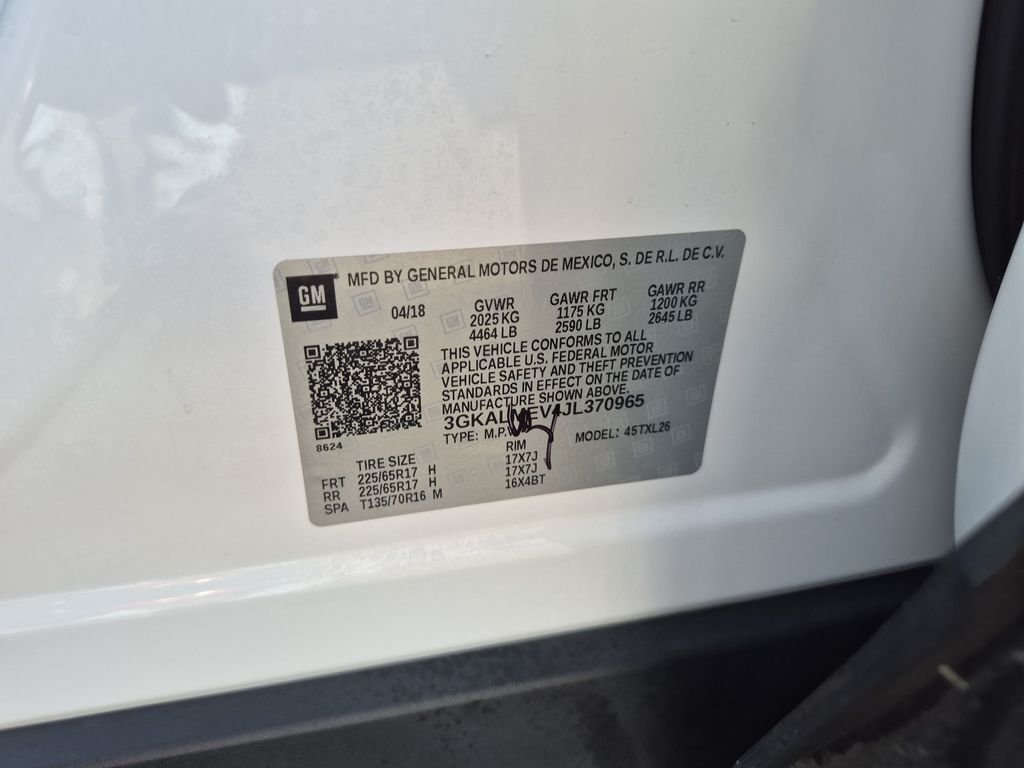 Used 2018 White GMC SLE image 35