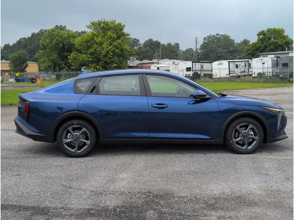 New 2026 Deep Sea Blue Kia LXS image 6