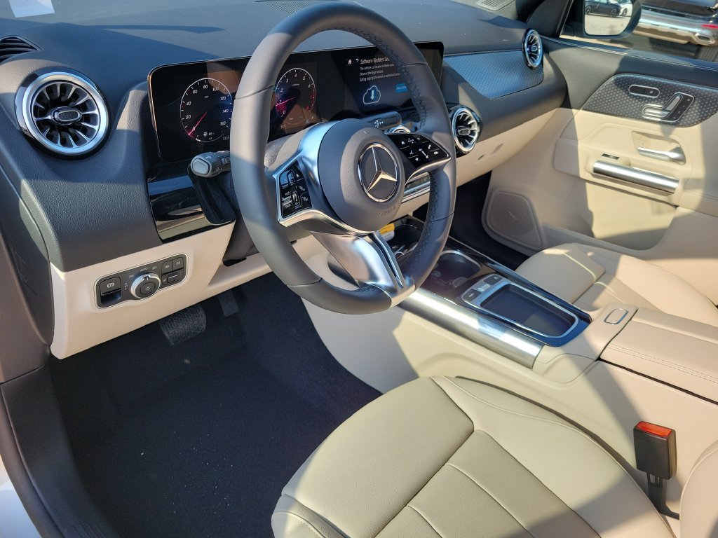 New 2026 Cirrus Silver Metallic Mercedes-Benz GLA 250 image 16