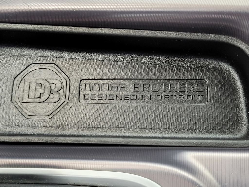Used 2021 Red Dodge SXT image 22