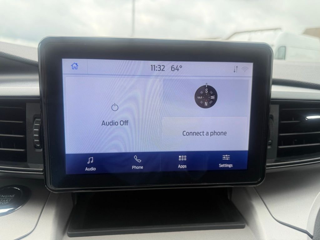 Used 2024 Gray Ford XLT image 6