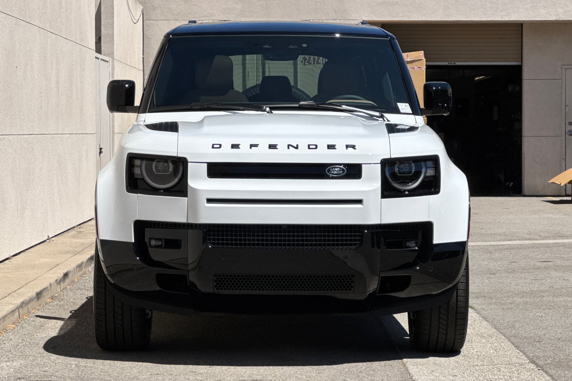 New 2026 Fuji White Land Rover X-Dynamic SE image 10
