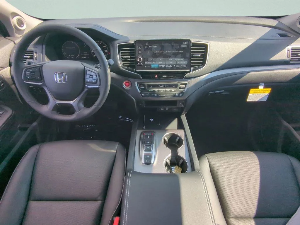 New 2026 Radiant Red Metallic II Honda RTL image 11