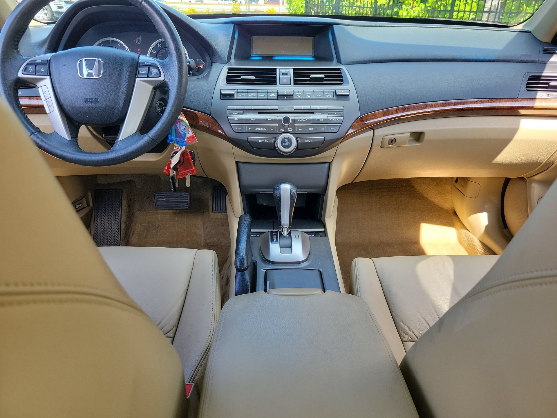 Used 2012 Taffeta White Honda EX-L image 16