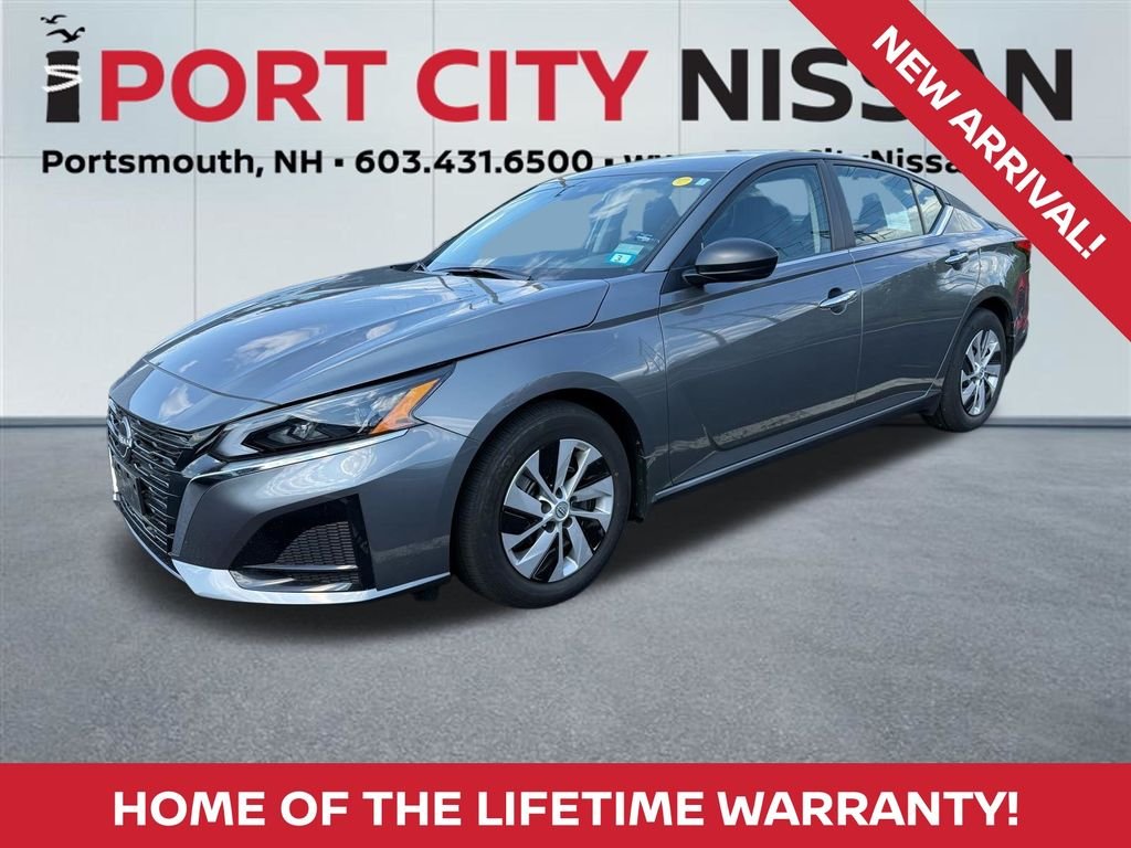 Used 2024 Gun Metallic Nissan 2.5 S image 1
