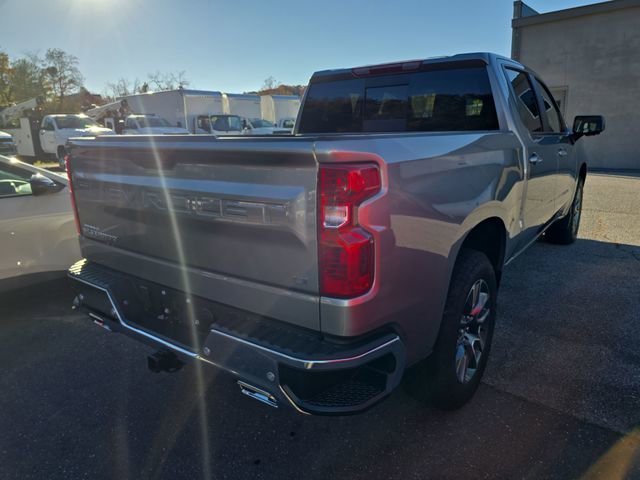 2026 Chevrolet Silverado 1500 LT photo 4