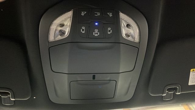 Used 2020 Maximum Steel Metallic Clearcoat Chrysler Touring L image 35