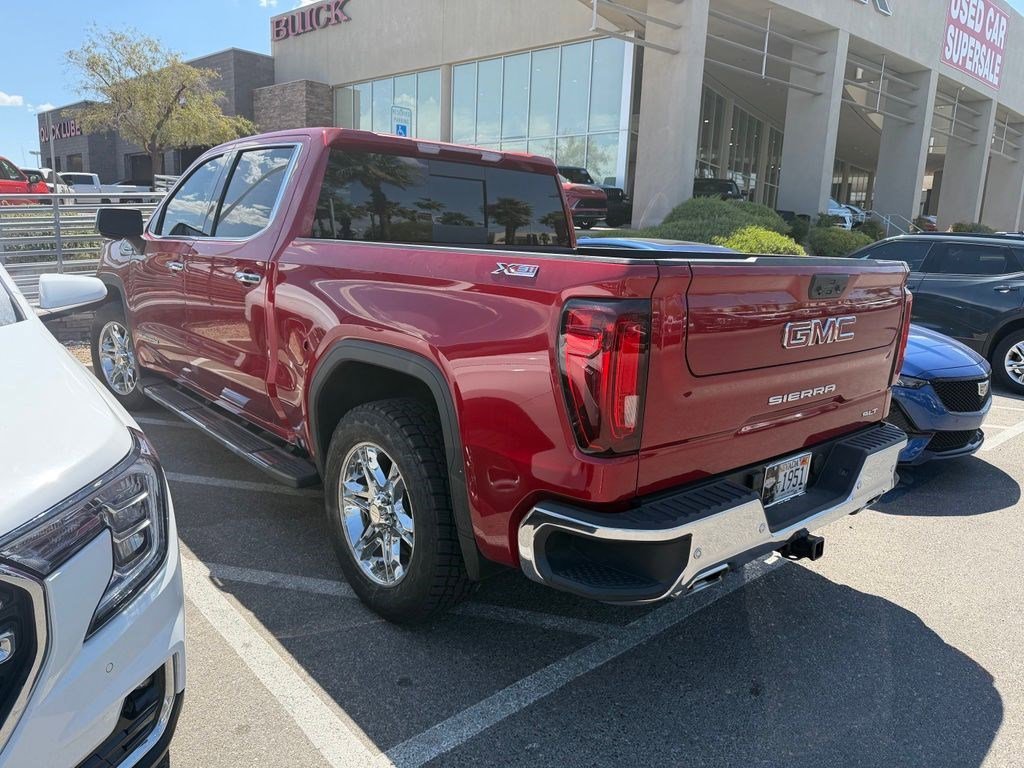 Used 2025 Volcanic Red Tintcoat GMC SLT image 5