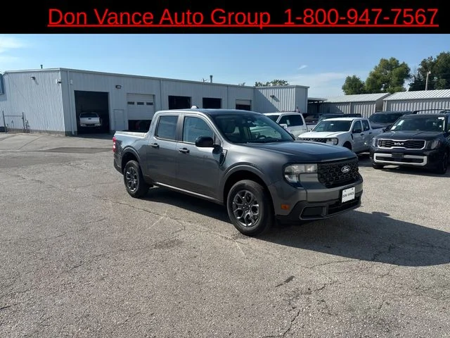 New 2026 Carbonized Gray Metallic Ford XLT image 7