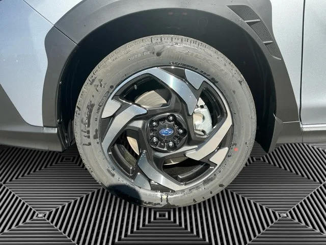 New 2026 ICE SILVER METALLIC Subaru Limited Hybrid image 14