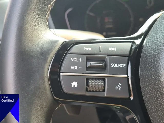 Used 2025  Honda Sport image 18