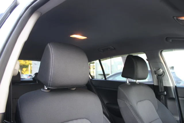 Used 2019 White Kia LX image 32