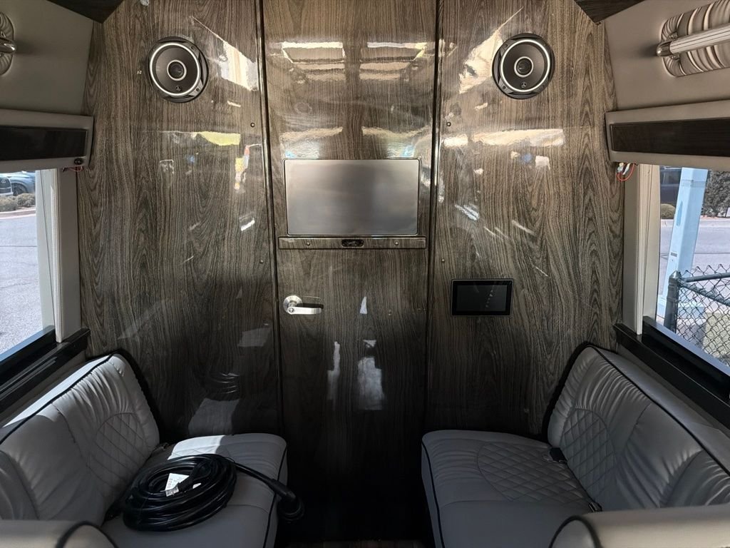 Used 2024 Gray Mercedes-Benz Ultimate Coach 170 WB image 9