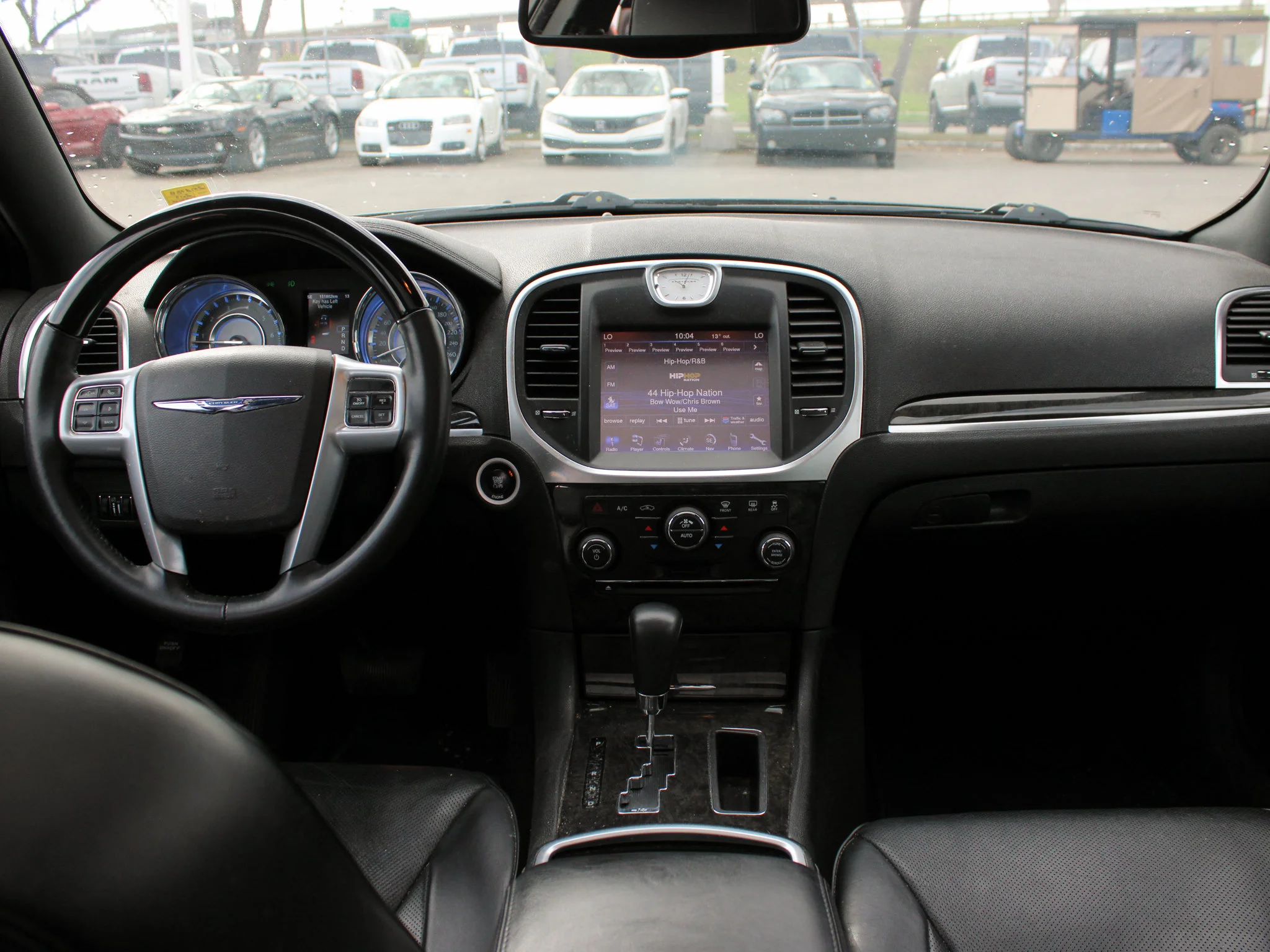 Used 2013 Black Chrysler 300C * Mechanics Special | HEMI V8 | Alpine | Panoramic Sunroof | Heated/Vented Seats | Remote Start image 4