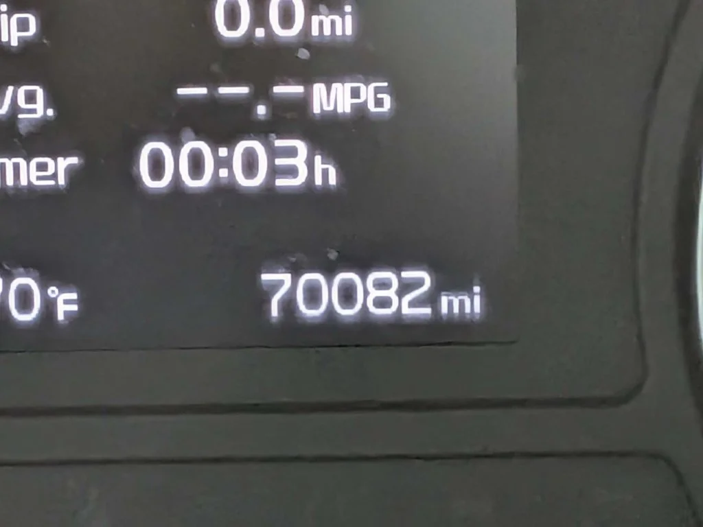 Used 2020 Purple Kia LX image 24