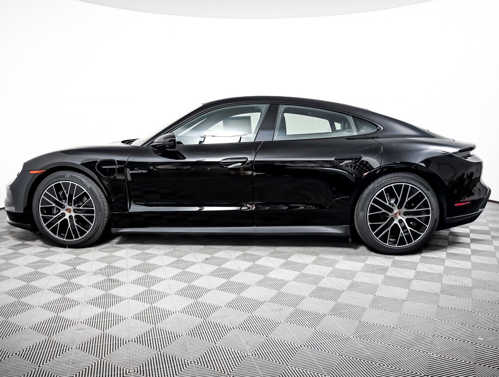 New 2026 Black Porsche 4 image 2