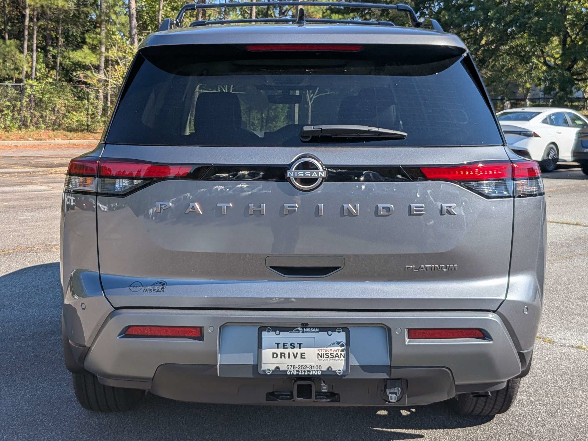 New 2026 Gray Nissan Platinum image 4