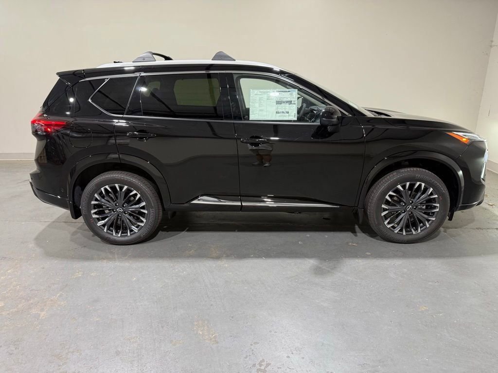 2026 Nissan Rogue Platinum - Photo 8