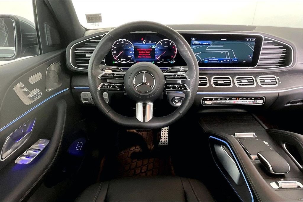 Used 2026 Black Mercedes-Benz GLS 450 image 5
