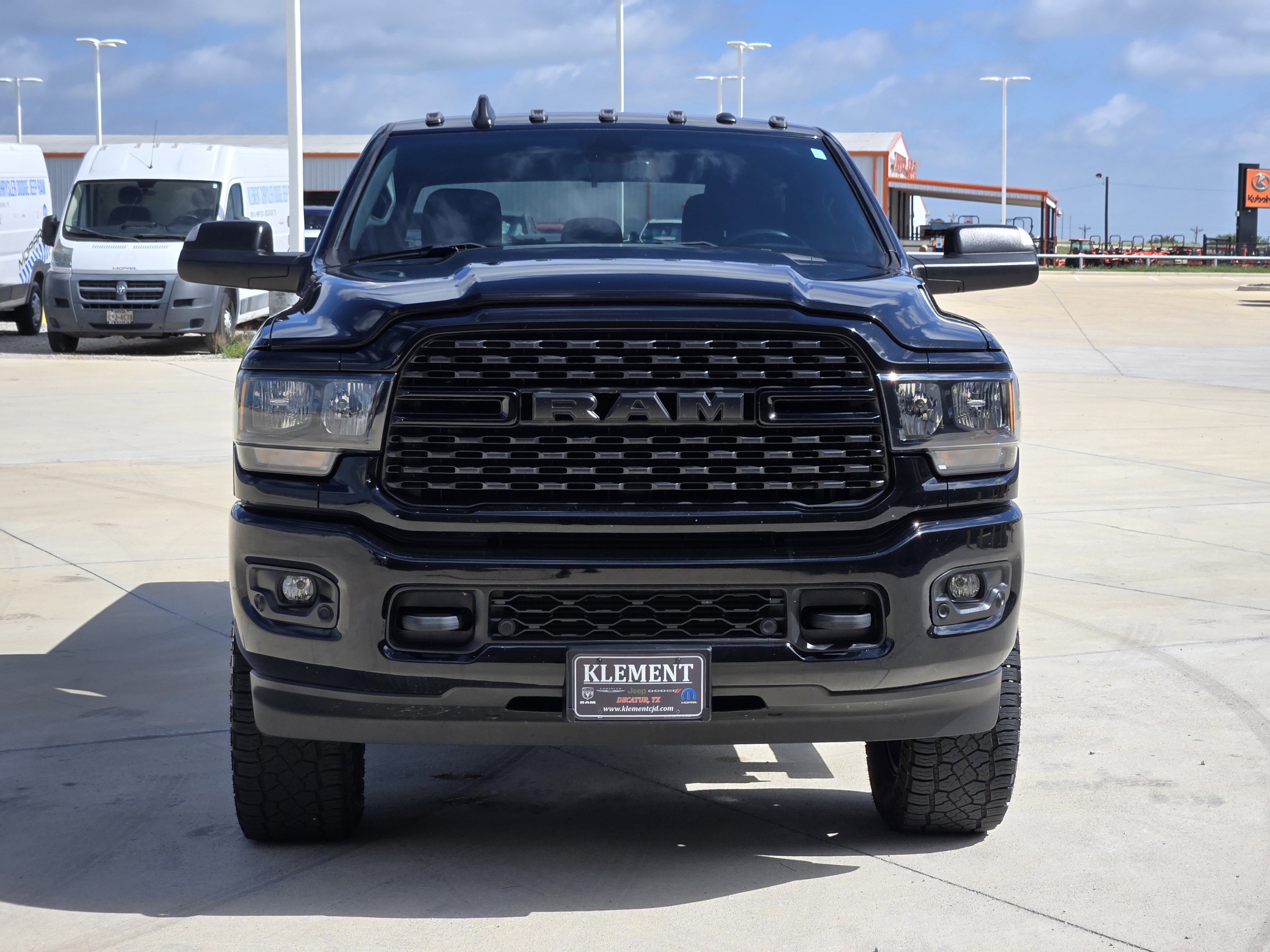 Certified Used 2022 Diamond Black Crystal Pearlcoat Ram Lone Star image 2
