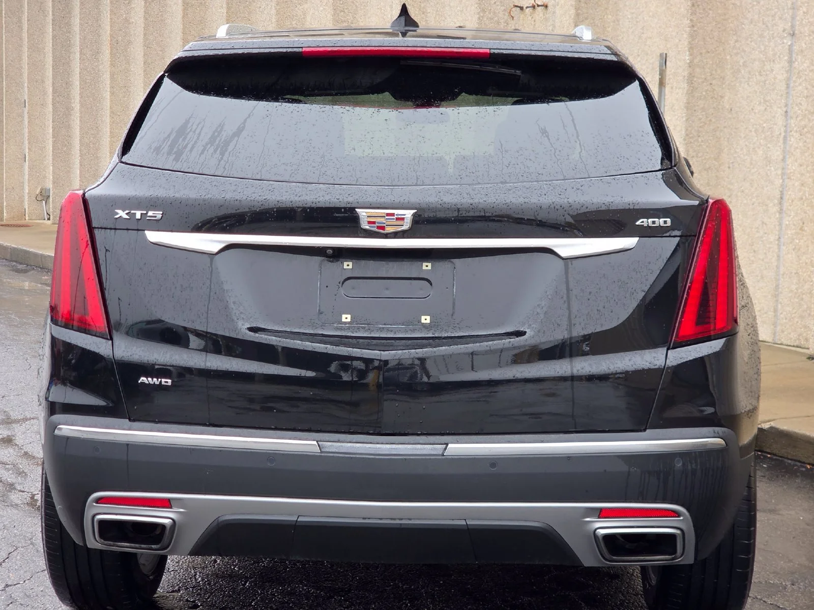 Used 2024 Stellar Black Metallic Cadillac Premium Luxury image 21
