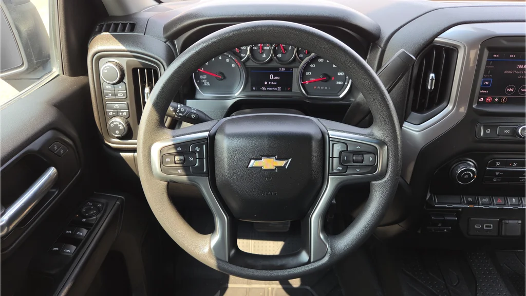 Used 2021 Gray Chevrolet Custom image 24