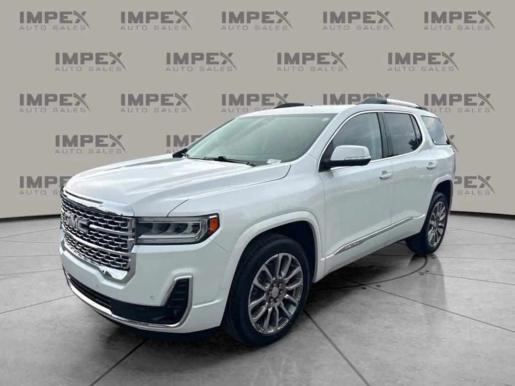 Used 2021 White GMC Denali image 1