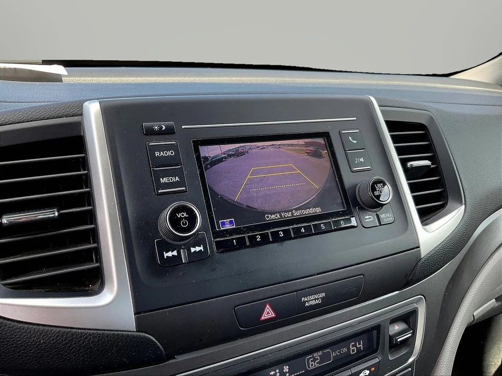 Certified Used 2019 Obsidian Blue Pearl Honda RTL image 15