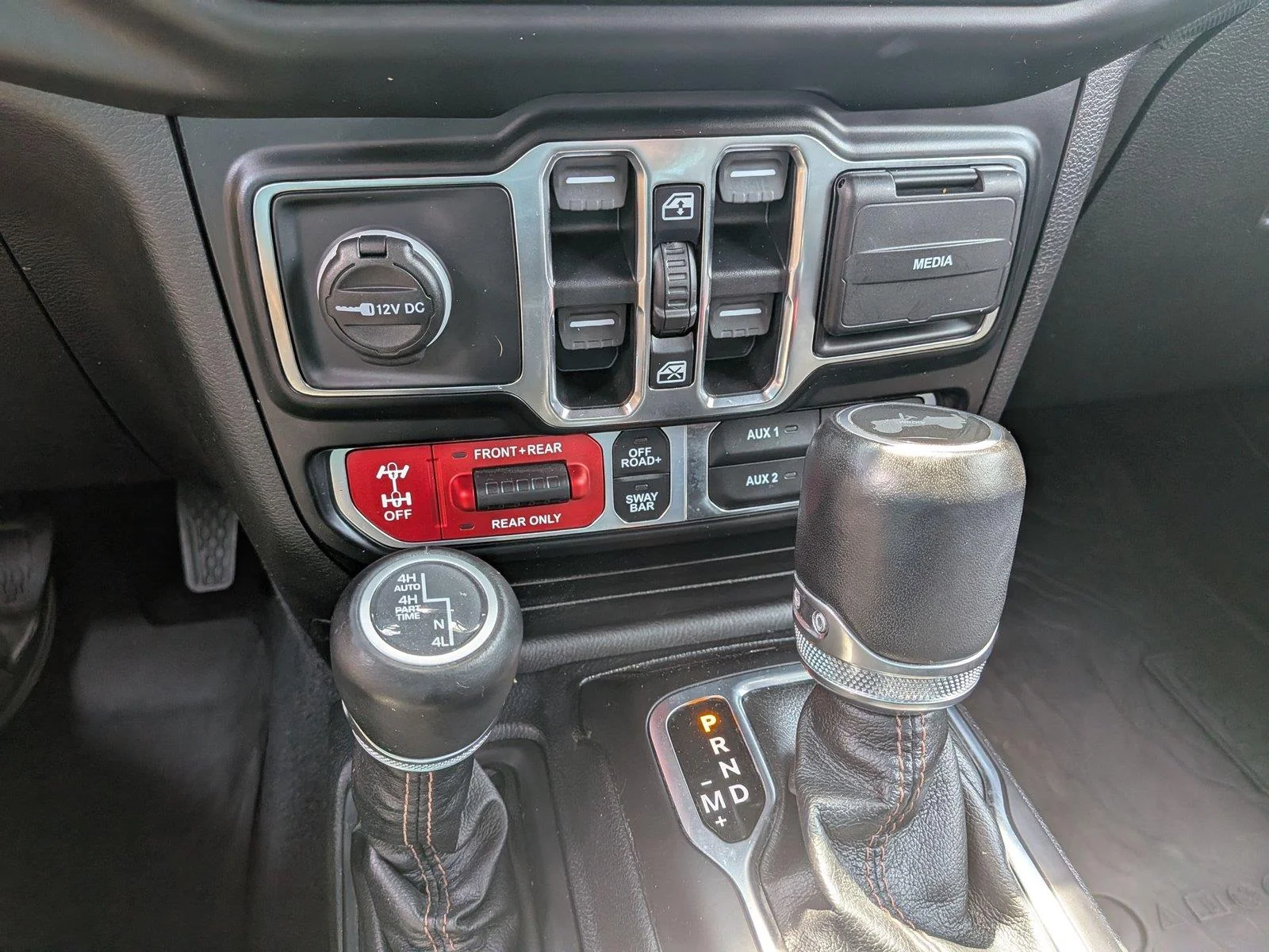 Used 2021 Bright White Clearcoat Jeep Unlimited Rubicon 392 image 29
