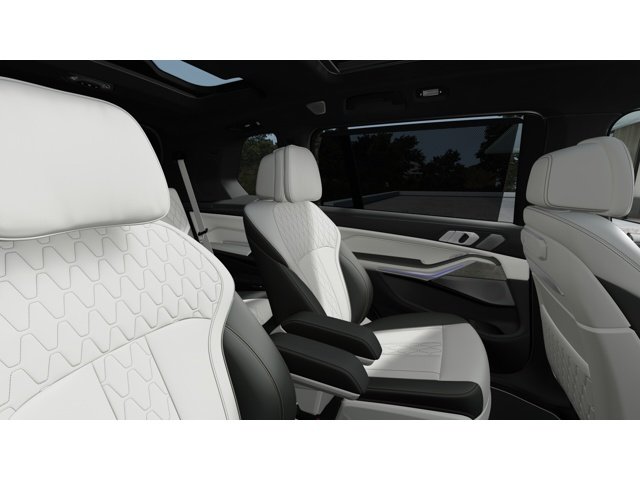 New 2027 White Metallic BMW M60i image 12