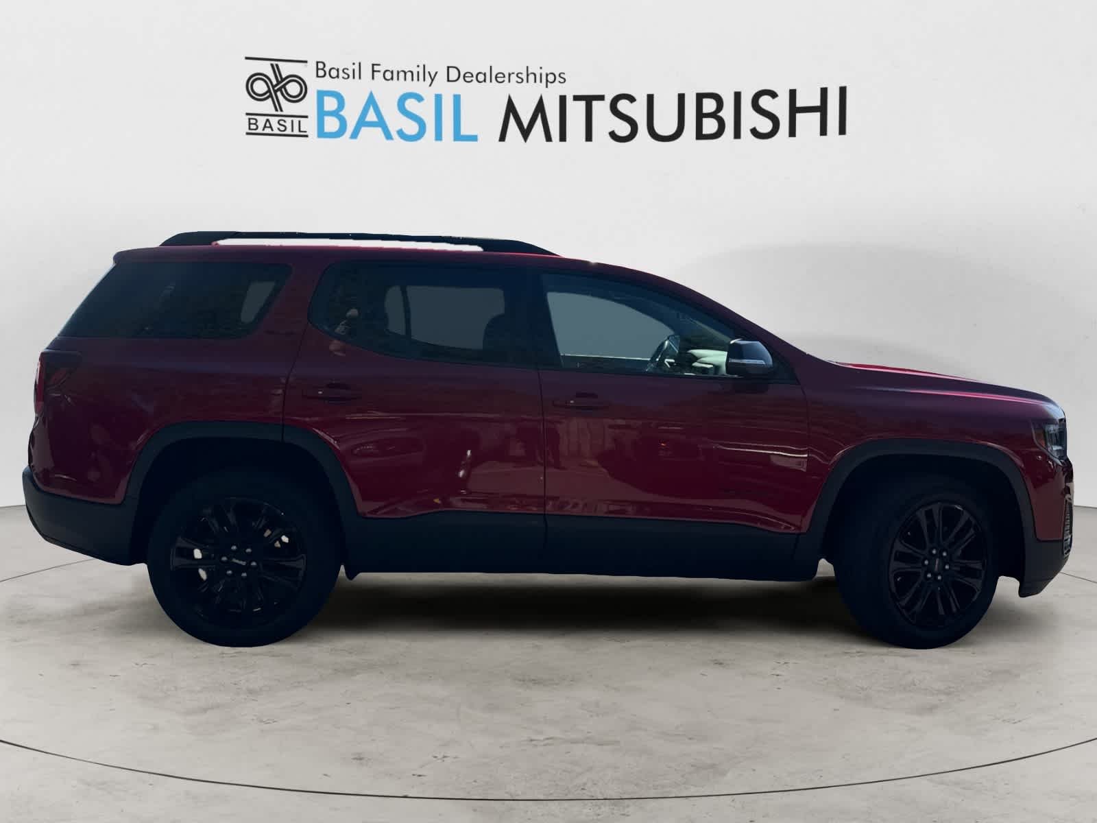 Used 2023 Volcanic Red Tintcoat GMC SLE image 6