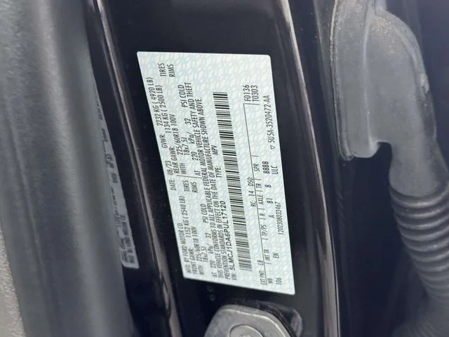 Used 2023 Red Lincoln Standard image 16