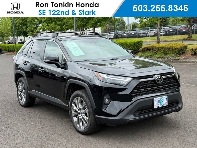2023 Toyota RAV4 XLE Premium