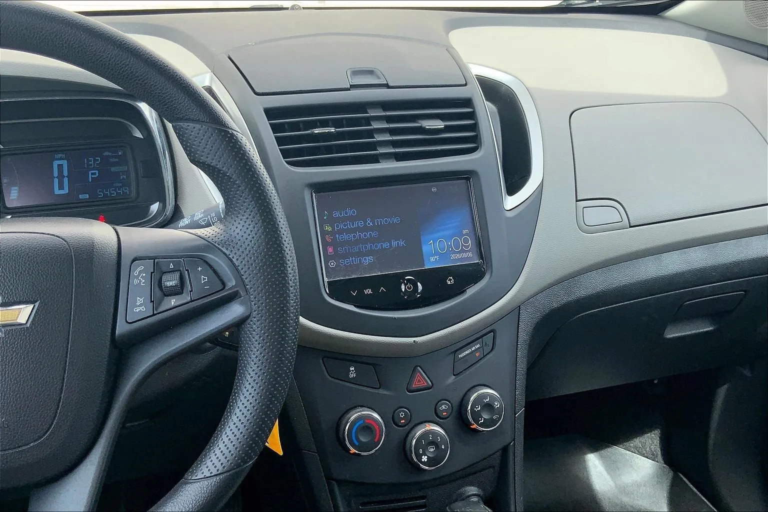 Used 2015 SUMMIT WHITE Chevrolet LS image 15