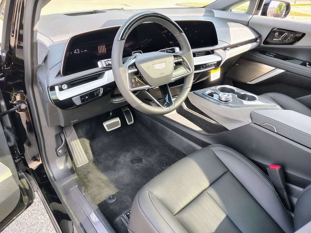 2027 Cadillac OPTIQ Premium Sport - Photo 29