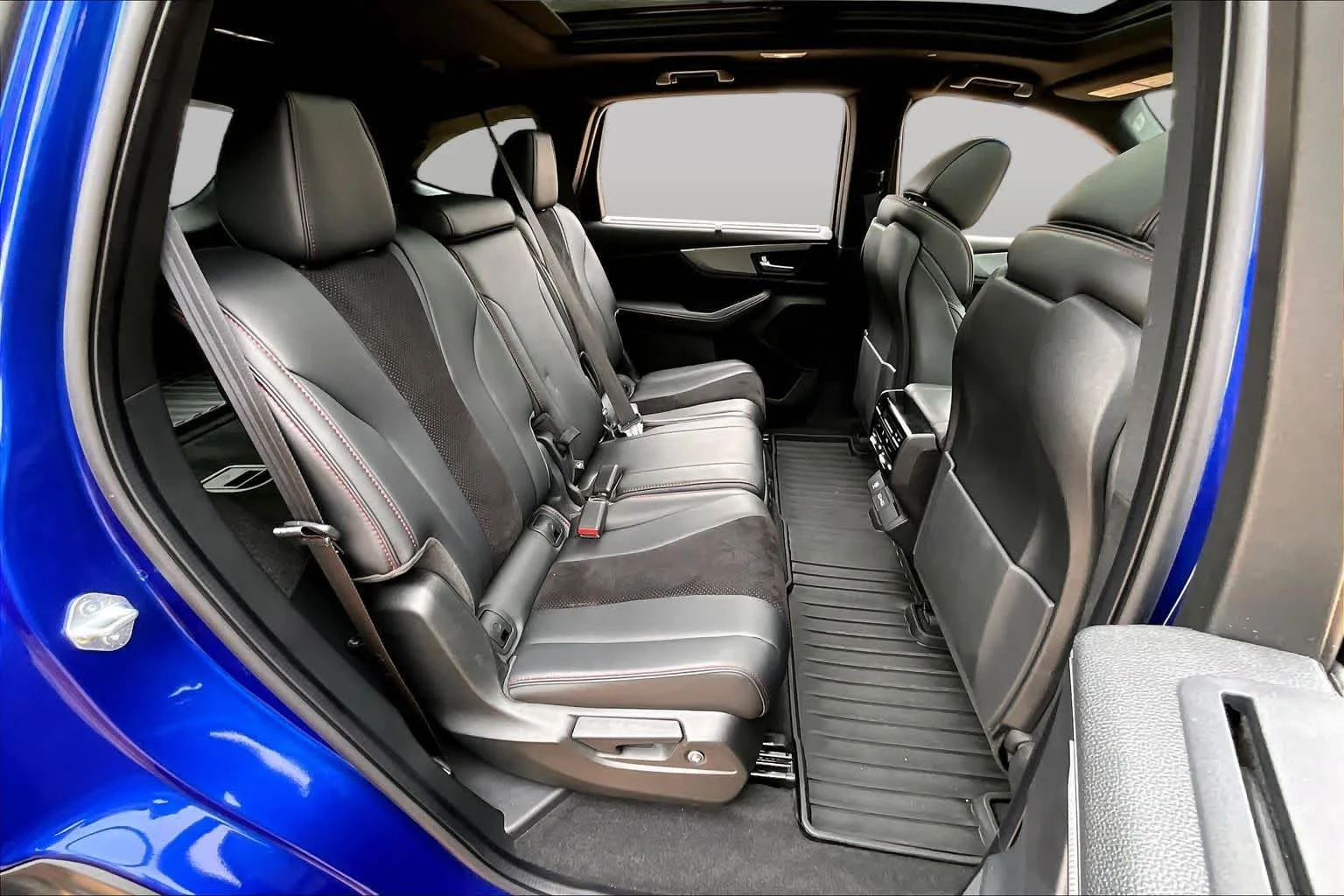 Used 2024 Apex Blue Pearl Acura w/A-Spec Package image 20