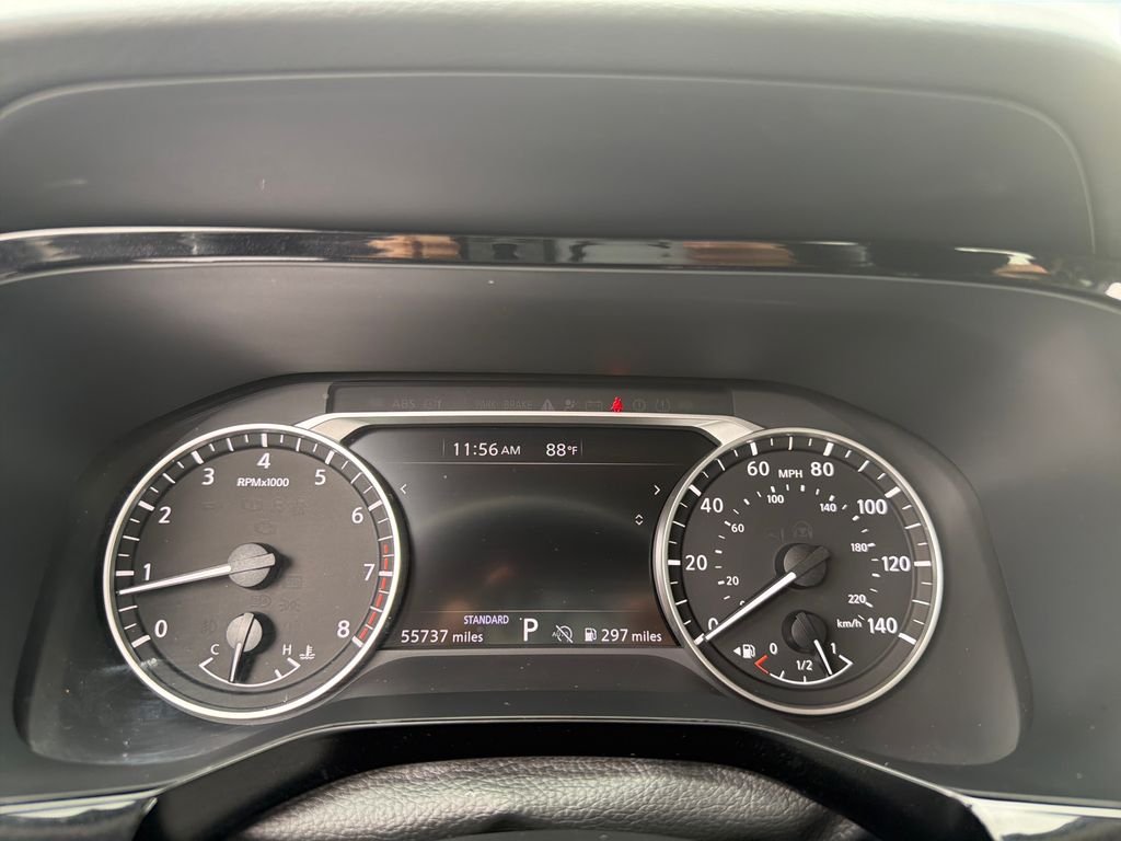 Used 2024 Silver Nissan SV image 33