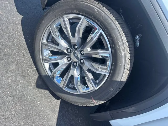 New 2026 Glacier White Tricoat GMC Denali image 30