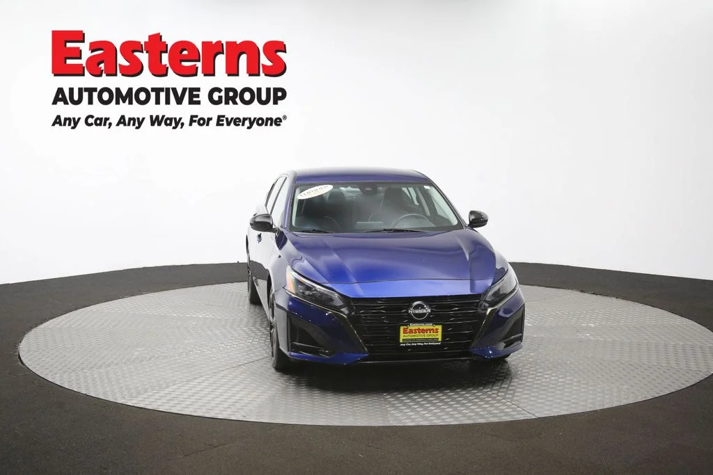 Used 2023 Blue Nissan 2.5 SR image 50