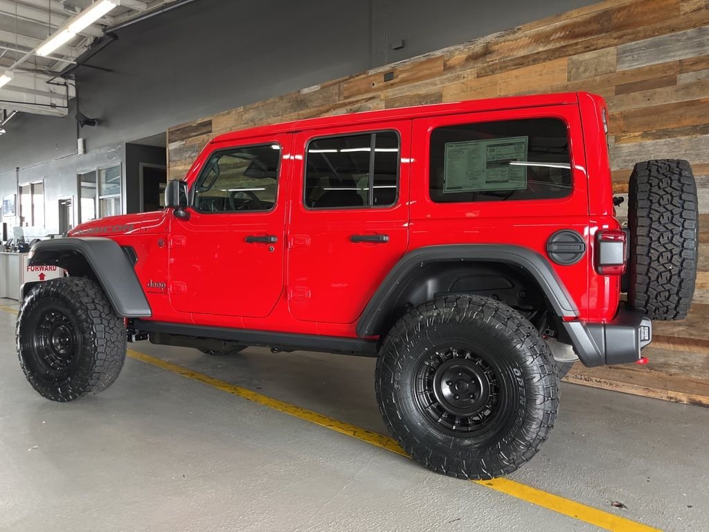 New 2026 Firecracker Red Clear-Coat Exterior Paint Jeep Rubicon image 22