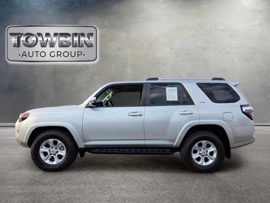 Used 2023 Silver Toyota SR5 image 7