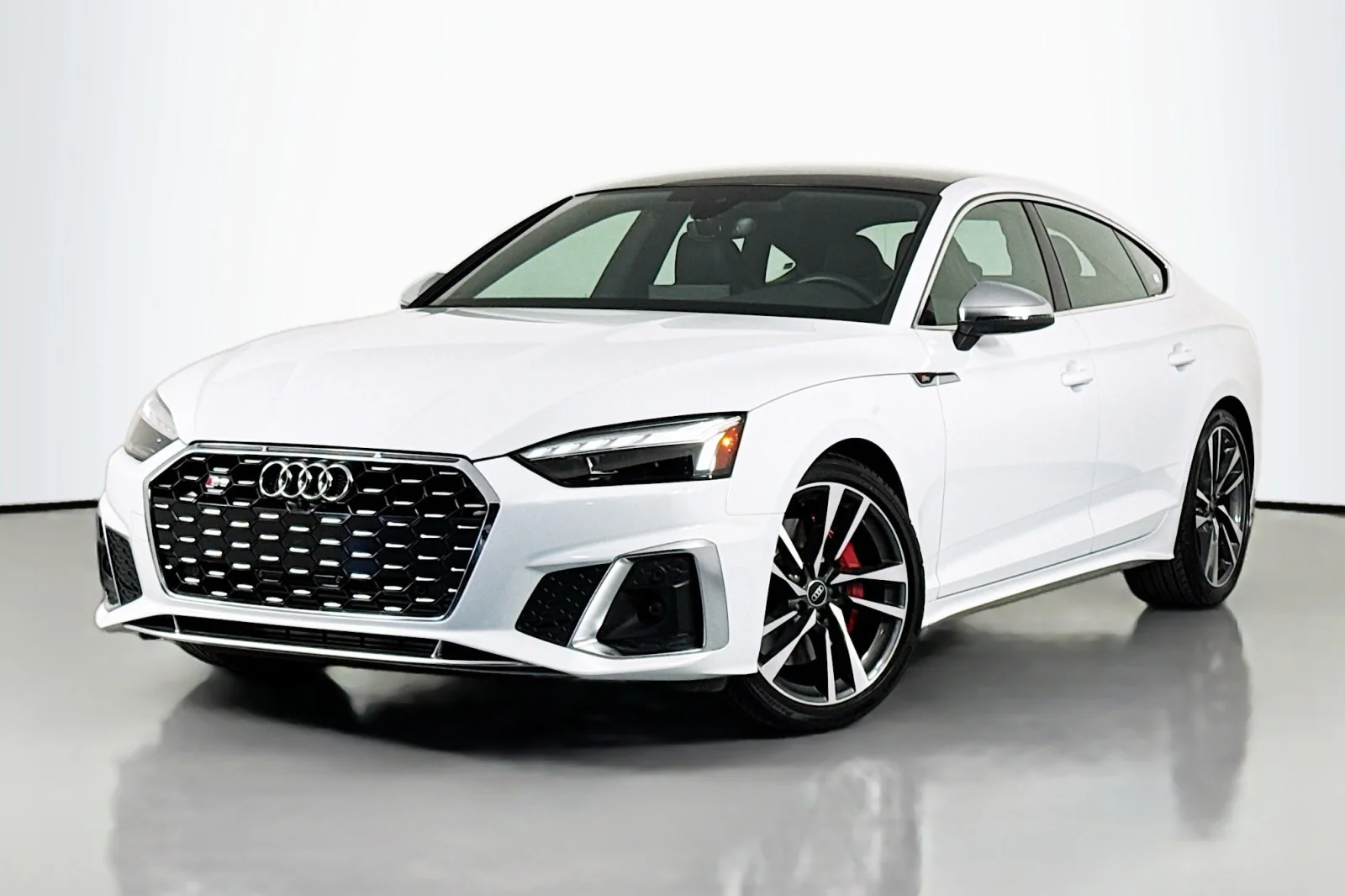 2024 Audi S5 Sportback Premium Plus quattro Tiptronic's photo