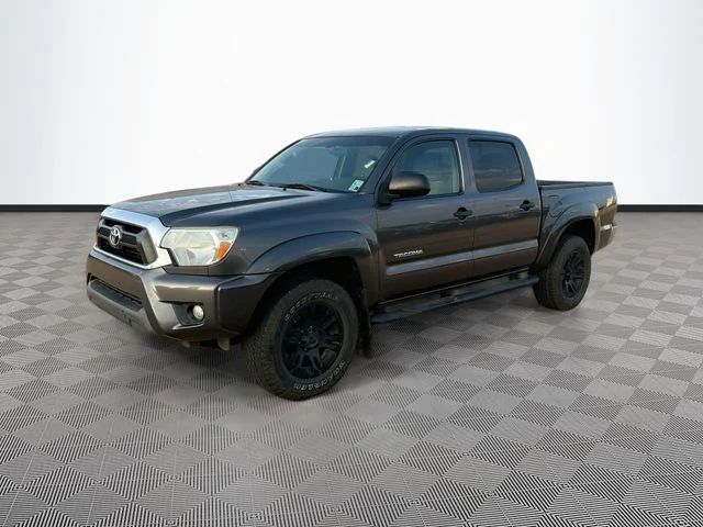 Used 2015 Gray Toyota Base image 3