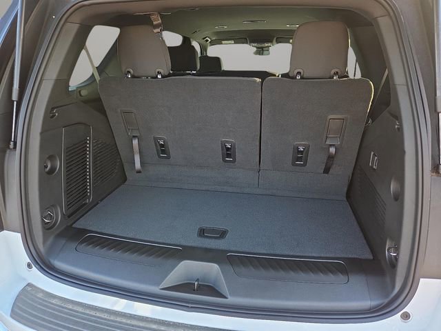 2025 Chevrolet Tahoe LS - Photo 9