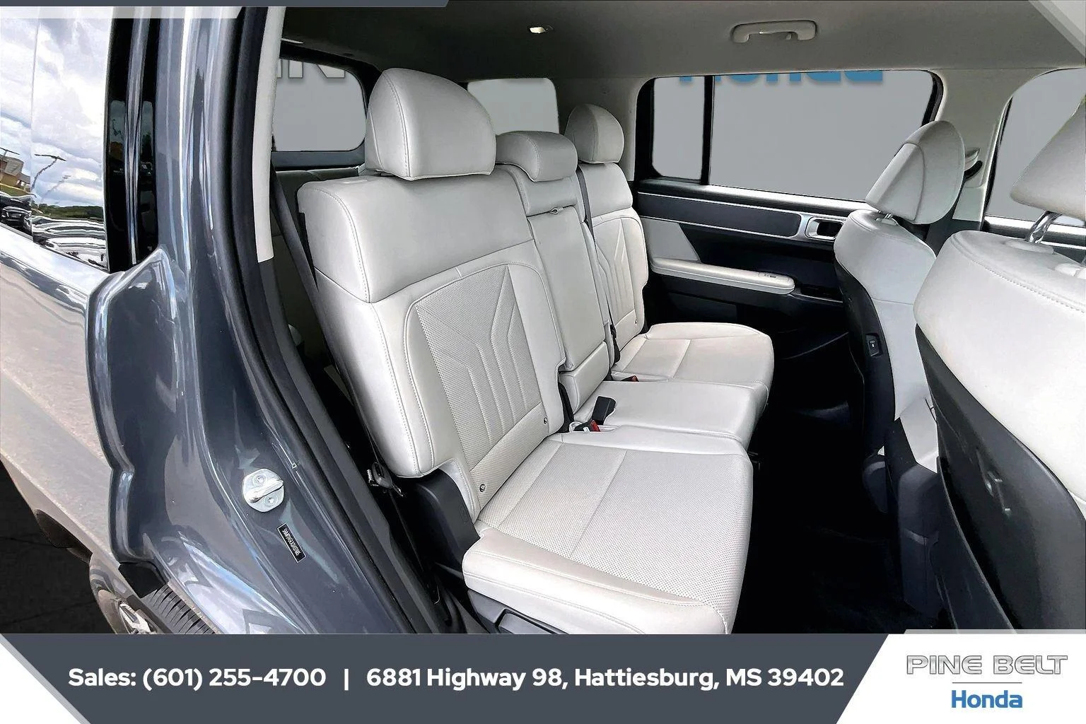 Used 2025 Ecotronic Gray Hyundai SEL image 20