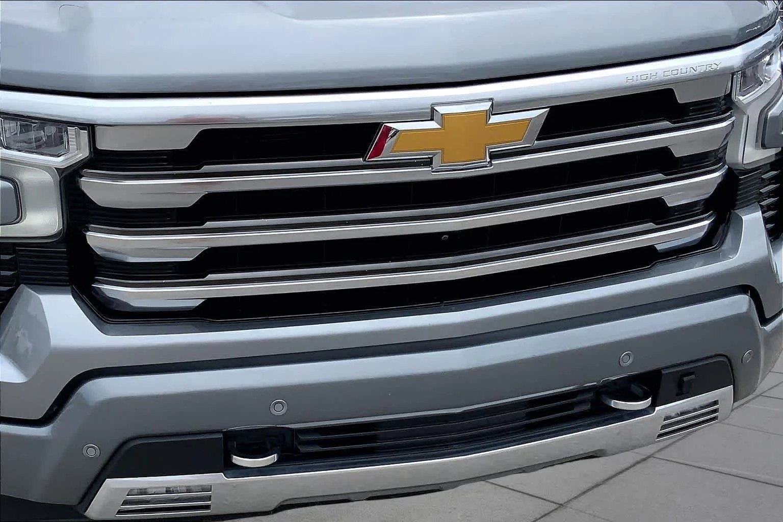 Used 2023 Sterling Gray Metallic Chevrolet High Country image 50