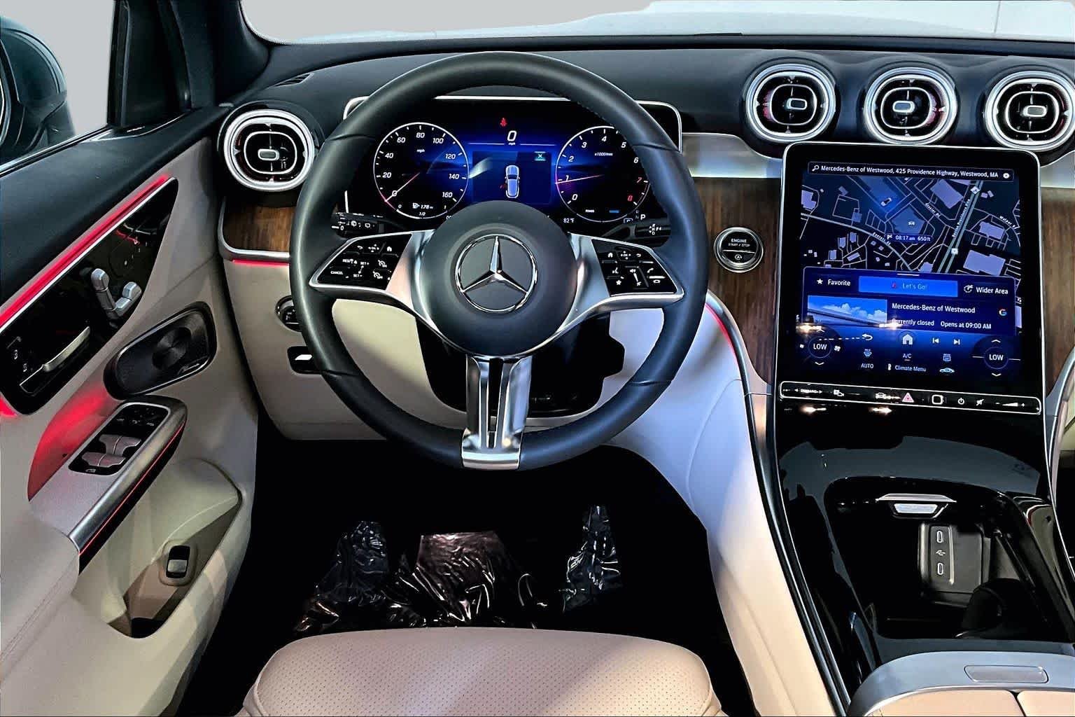 Certified Used 2026 Verde Silver Metallic Mercedes-Benz GLC 300 image 6