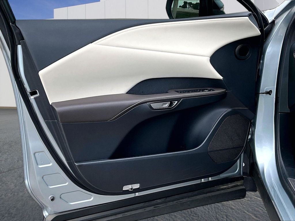 2024 Lexus RX 350 - Photo 18